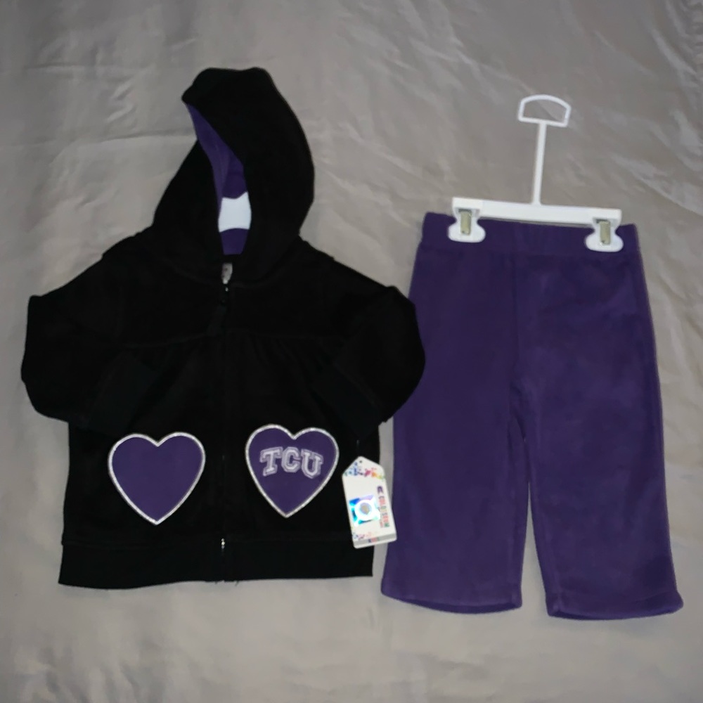 Girl Toddlers 2 piece sweatsuit